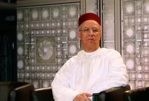رغم مليارات الأوقاف.. مصلون بسلا الجديدة مدعوون للتبرع لصباغة مسجد
