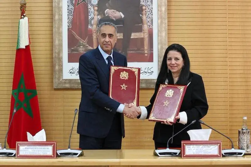 الحموشي والسغروشني يوقعان اتفاقية لتطوير الاستقبال بمصالح الأمن الوطني