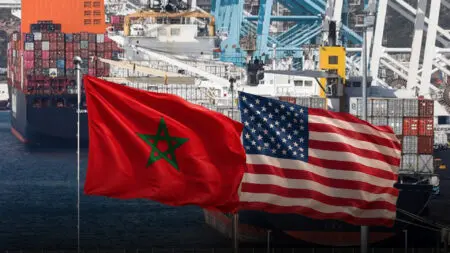 الولايات المتحدة تفرض رسوماً بنسبة 12.5% على واردات المغرب