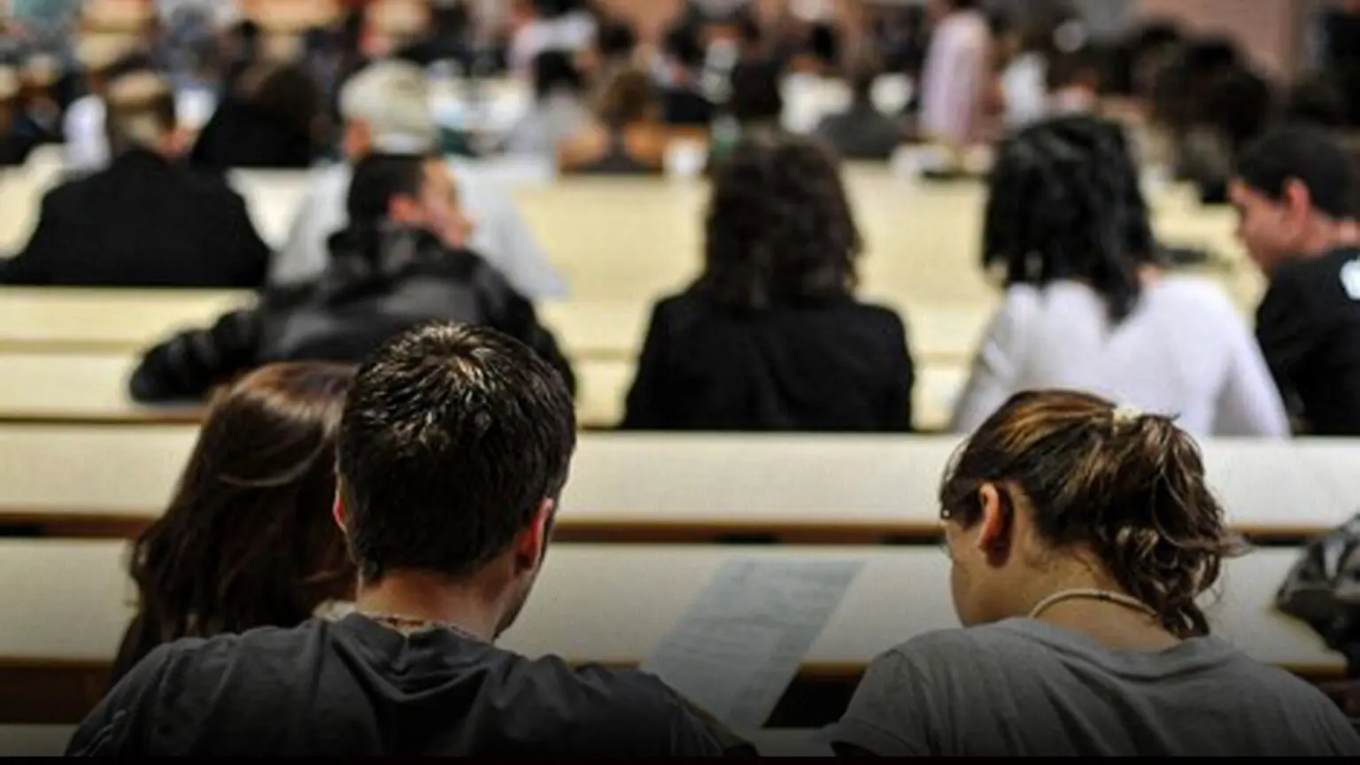تأخر نتائج الجامعات يحرم طلبة من مباريات التوظيف والتكوين