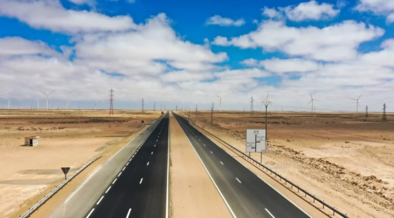 ترامب يشكر الملك محمد السادس بعد إطلاق اسمه على طريق تيزنيت-الداخلة