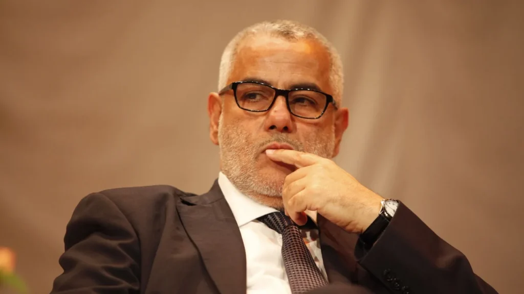 بنكيران يقاضي صفحة نسبت إليه فيديو بالذكاء الاصطناعي