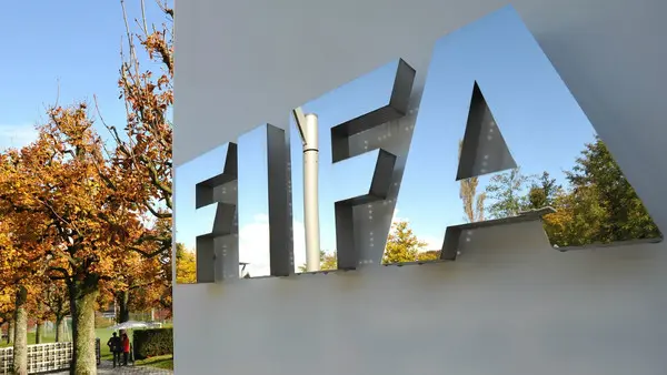الفيفا تكشف عن 42 ملف نزاع للأندية المغربية