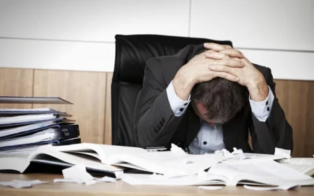 40 ألف شركة صغيرة مهددة بالإفلاس وسط أزمات التمويل وتباطؤ الأداء الحكومي